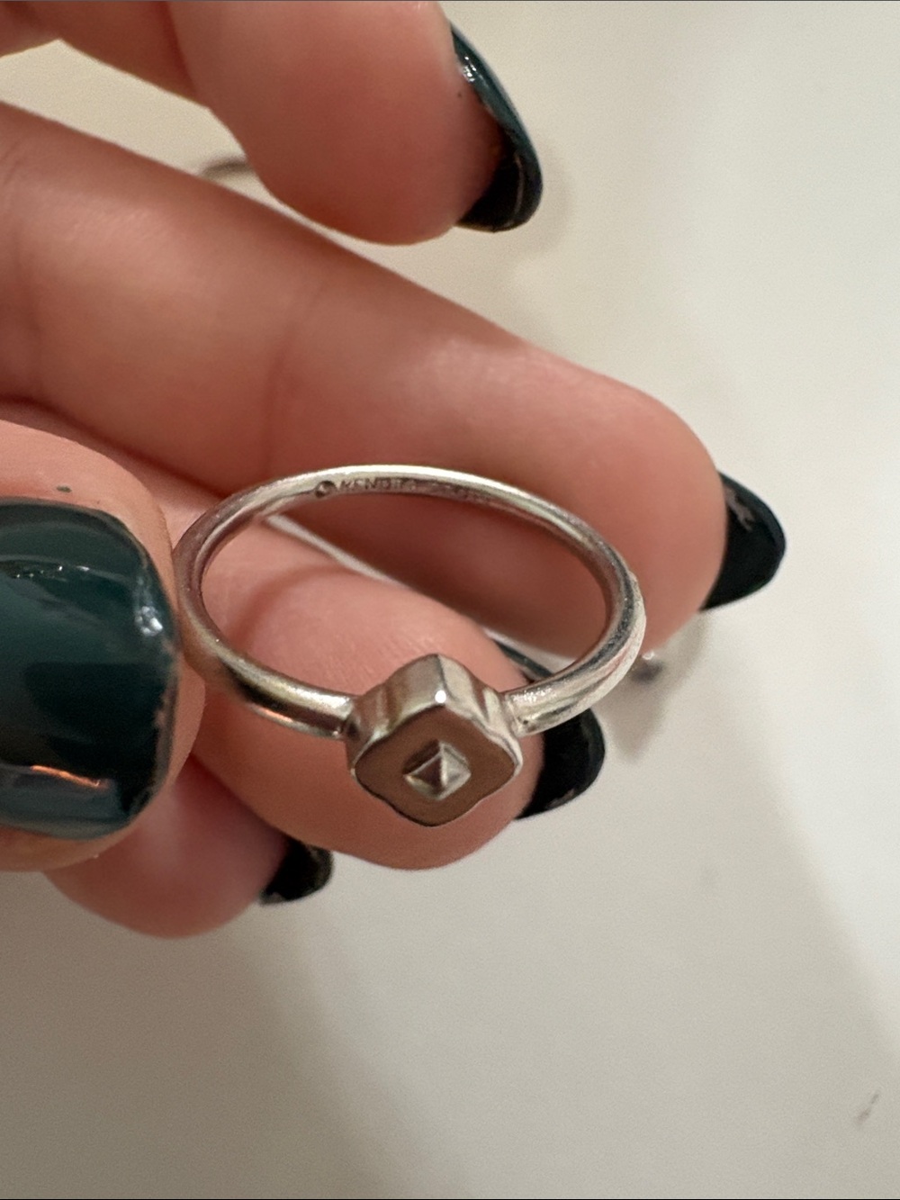 KENDRA SCOTT RINGS - Picture 5 of 8